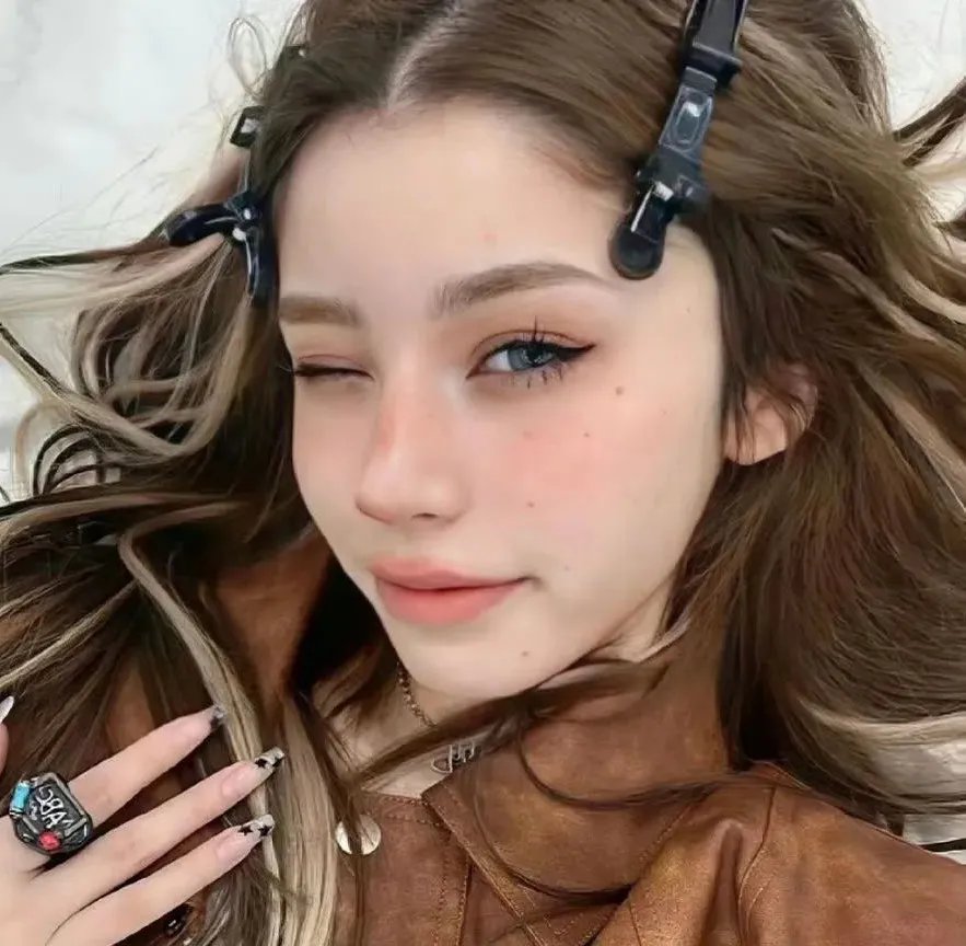 堆积情感 封面